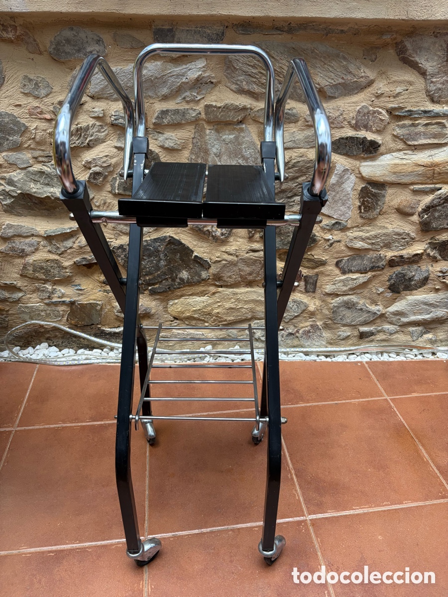 Vintage: Mueble Vintage TV + Revistero. Metal. ASM