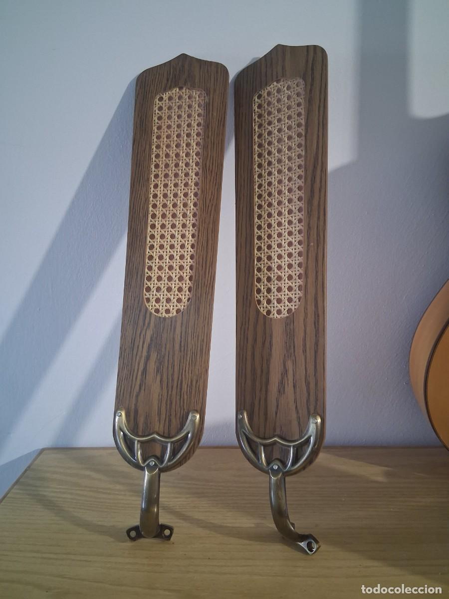 Vintage: 2 Aspas de repuesto para ventilador de techo vintage de madera con detalles de rat&aacute;n y metal