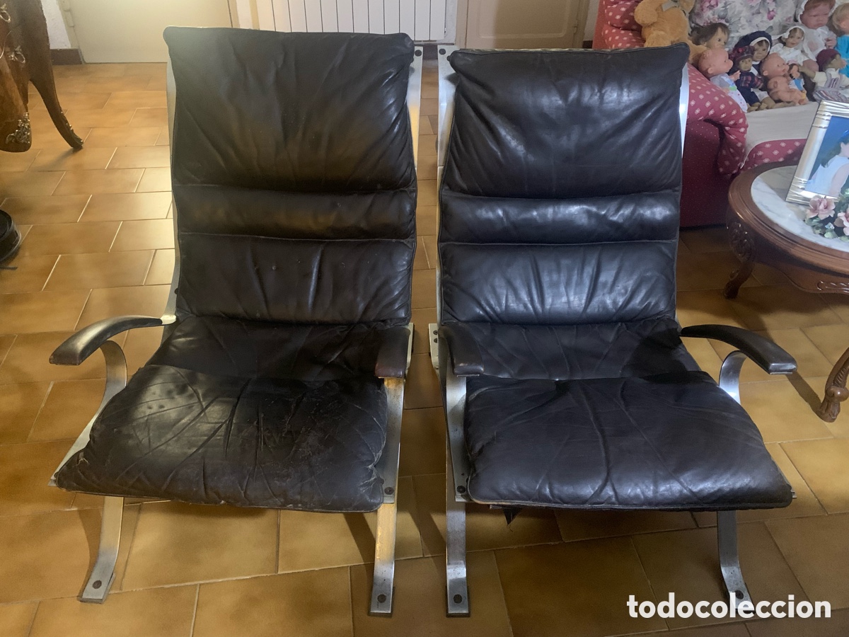 Vintage: Pareja de butacas Tuman, con estructura de acero lacado y polipiel original. Por Pep Bonet 1941