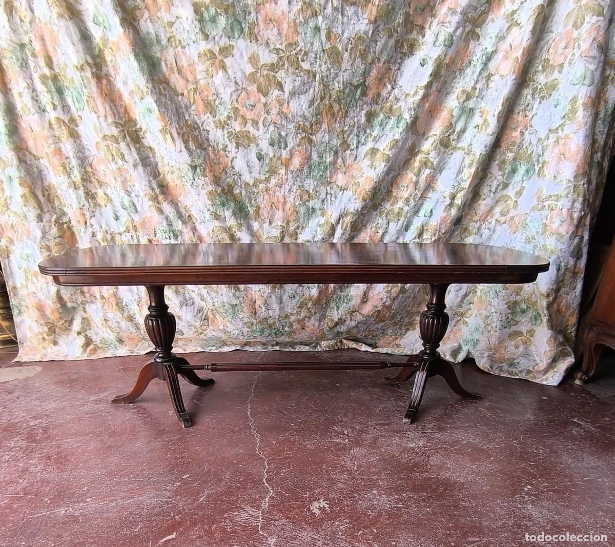 Mesa baja de sal&oacute;n de haya