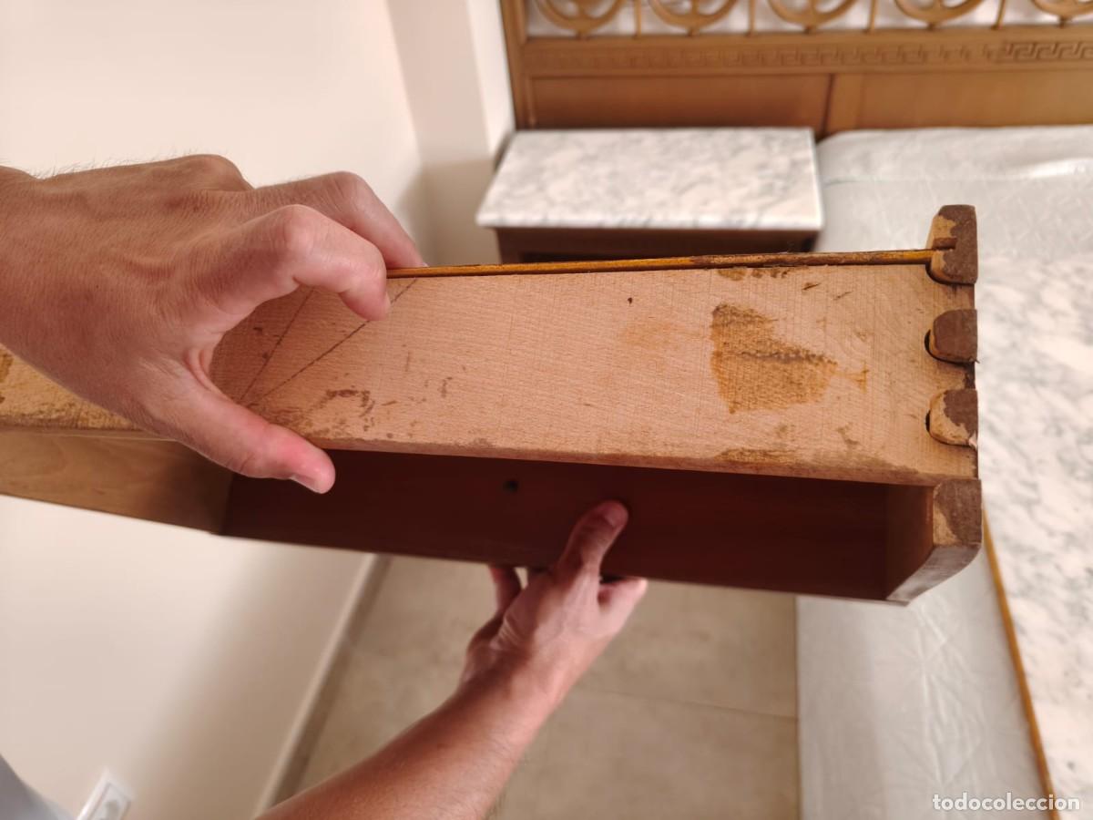 Vintage: DORMITORIO ANTIGUO DE MADERA Y M&Aacute;RMOL &ndash; CABECERO + 2 MESITAS + C&Oacute;MODA