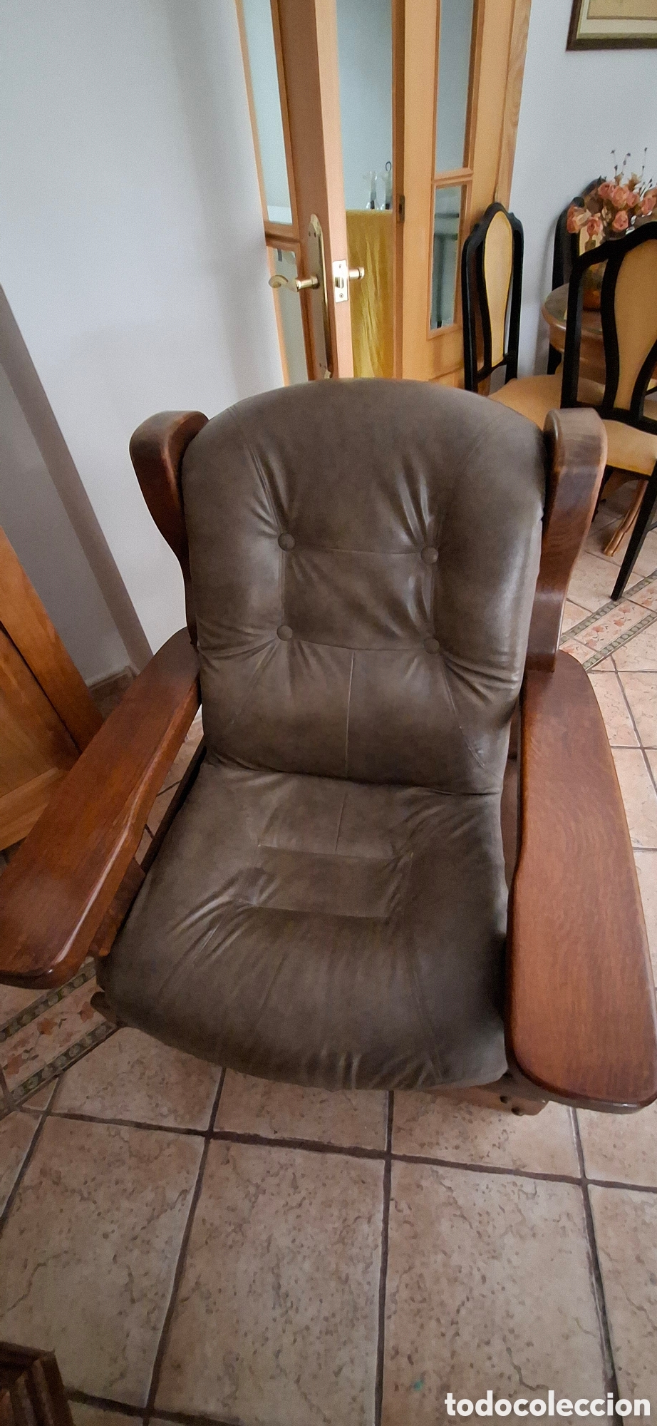 Vintage: Sofa de 3 plazas y sillones y mesa - Foto 3