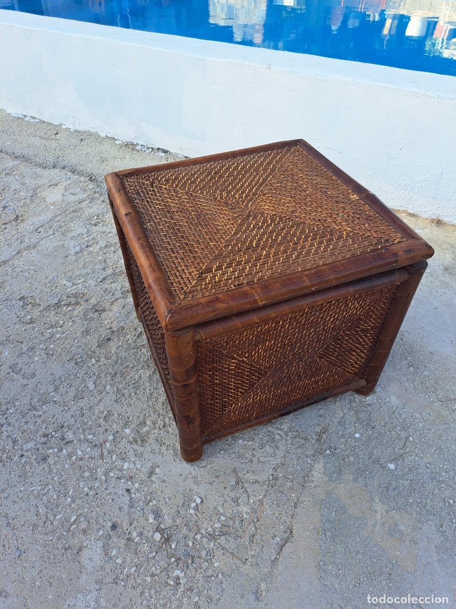 Vintage: Banco ba&uacute;l de bamb&uacute; y rat&aacute;n.