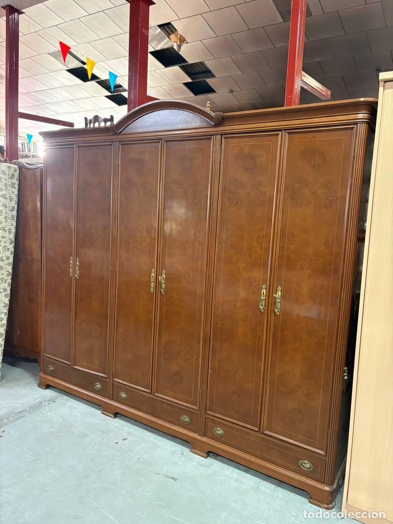 Vintage: GRAN ARMARIO DE 6 PUERTAS - Foto 3
