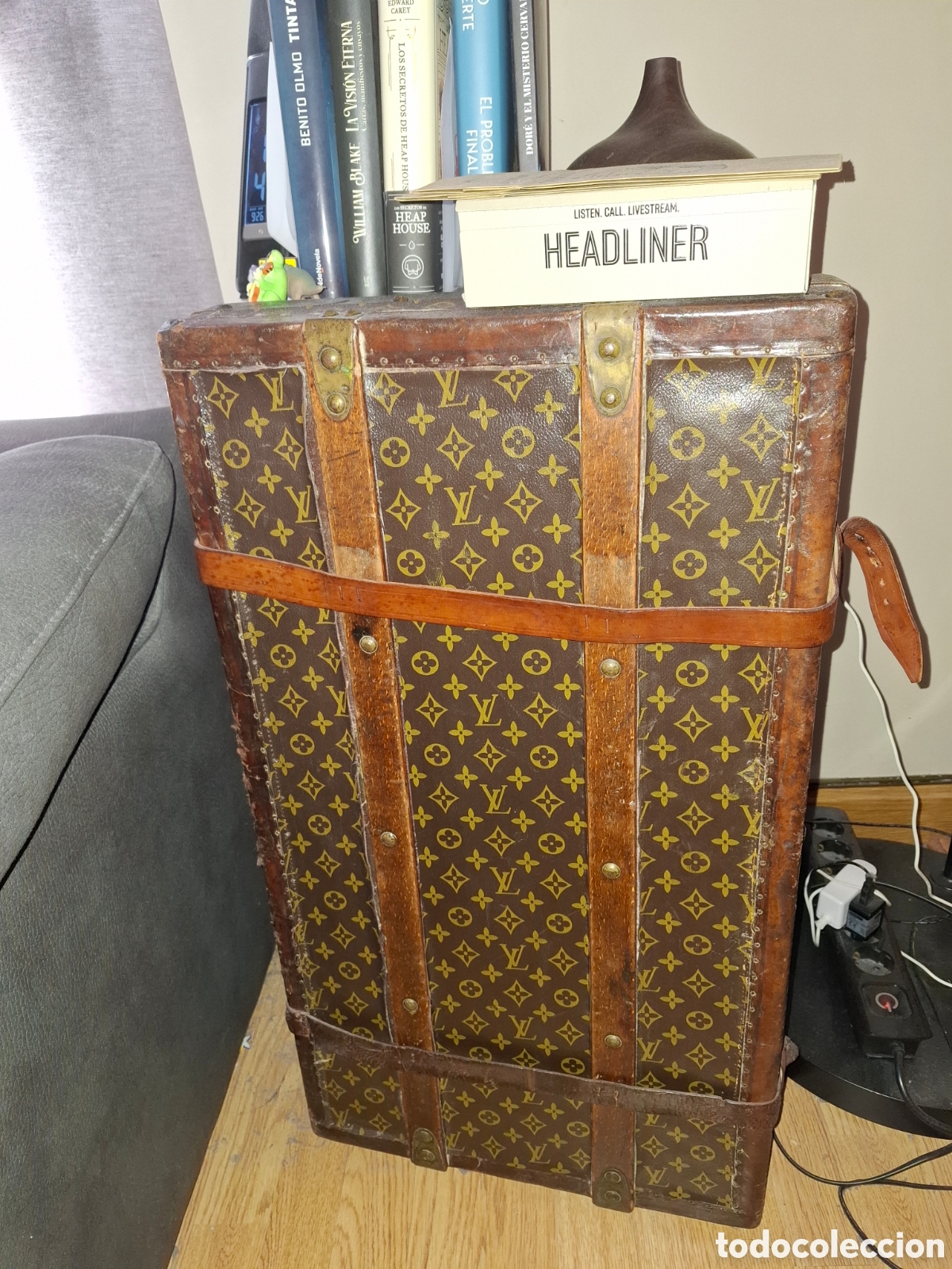 Vintage: Ba&uacute;l reconvertido en librer&iacute;a