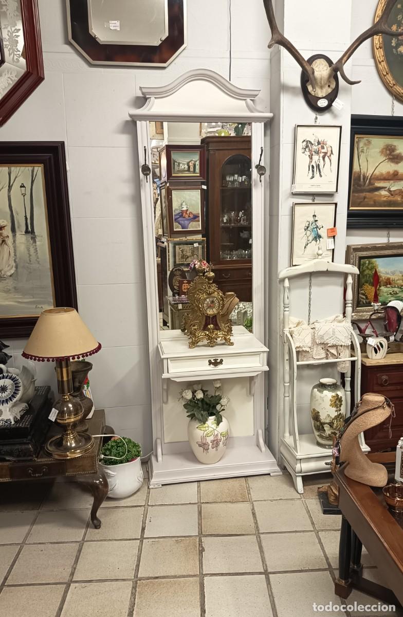 Vintage: Mueble recibidor con espejo