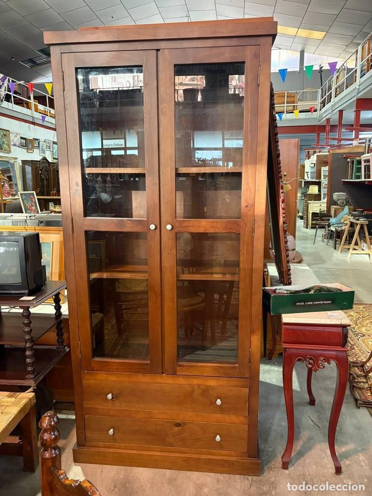 Vintage: VITRINA DE MADERA MACIZA - Foto 2