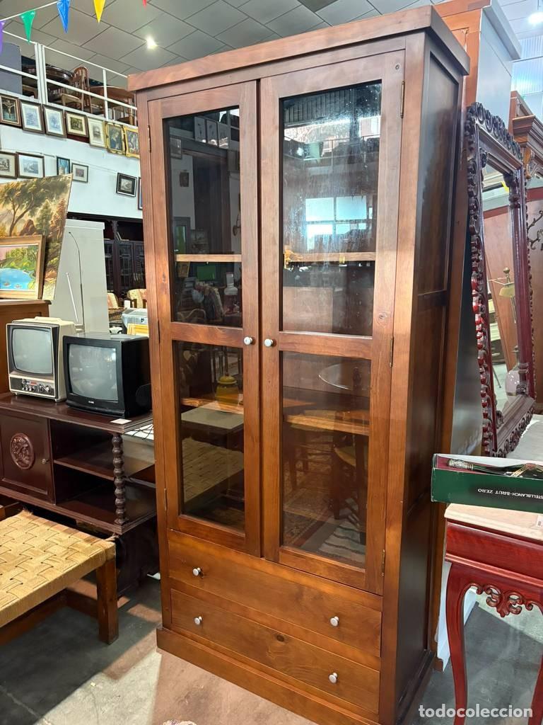 Vintage: VITRINA DE MADERA MACIZA - Foto 3