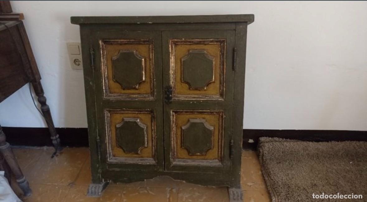 Vintage: Mueble que disimula un radiador