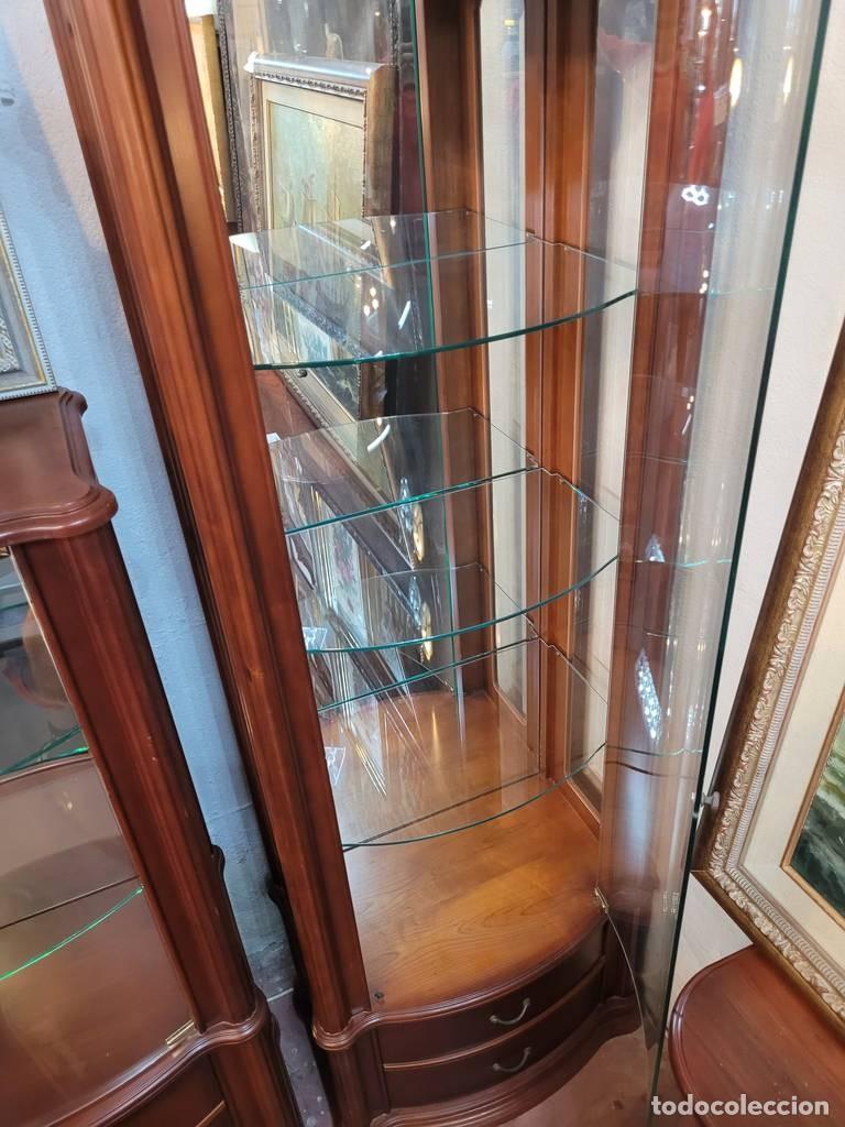 Vintage: VITRINA ALTA DE MADERA Y CRISTAL - Foto 5