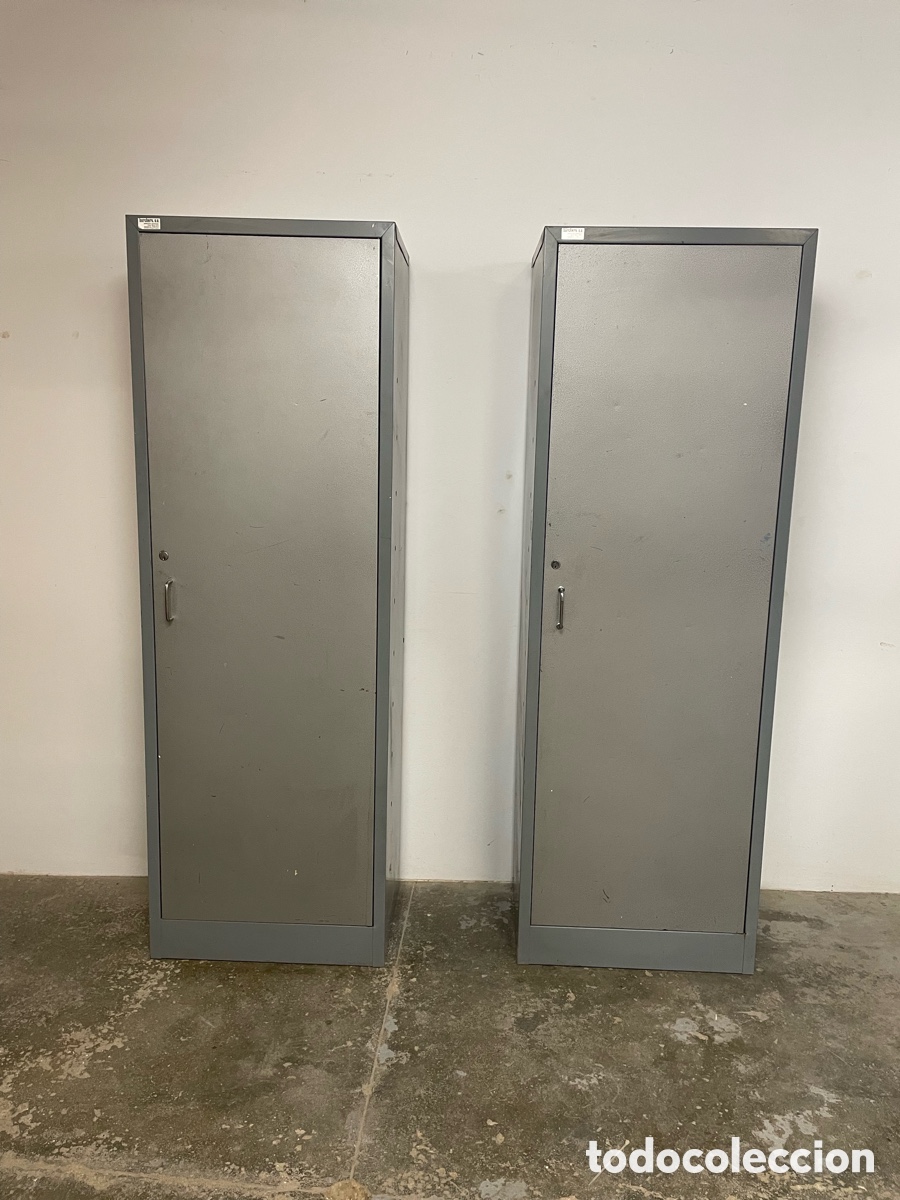 Vintage: Pareja taquillas industrial met&aacute;licas