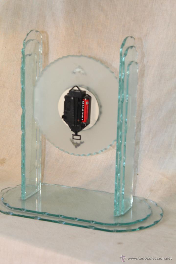Vintage: RELOJ QUARTZ EN CRISTAL - Foto 2