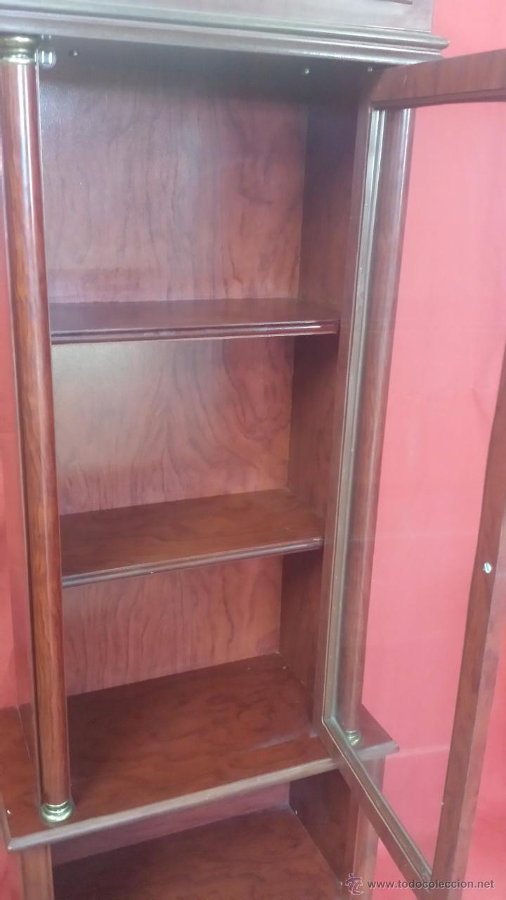 Vintage: Reloj de pared con baldas en su parte central. - Foto 3