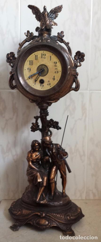 Vintage: Bonito reloj de sobremesa - Foto 1