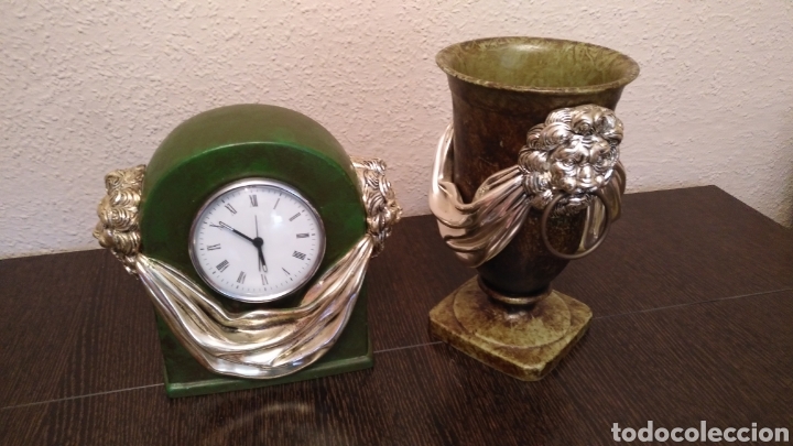 Vintage: Conjunto de reloj y jarron. - Foto 2
