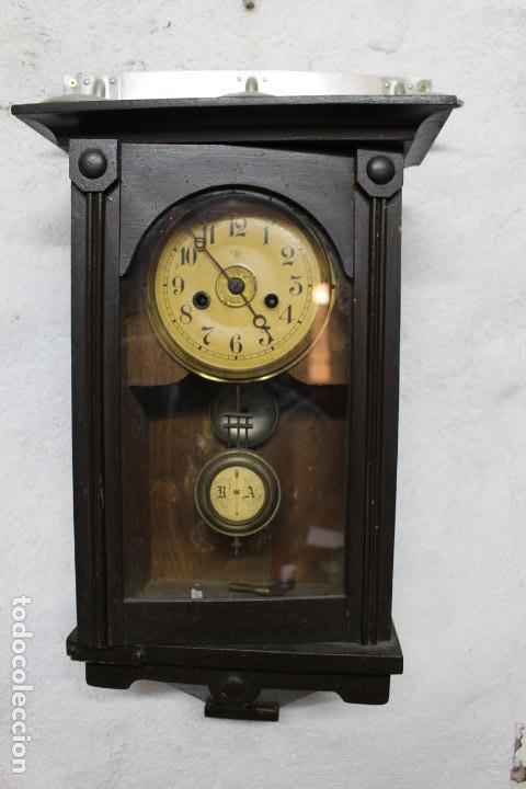 Vintage: Reloj a&ntilde;os 30 - Foto 1