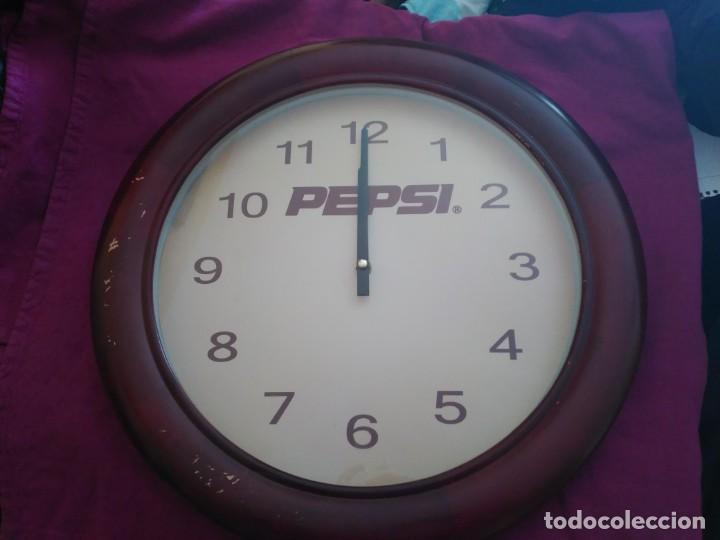 Vintage: RELOJ DE PEPSI COLA CON MARCO DE MADERA - Foto 5