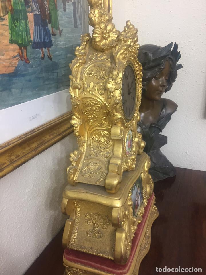 Vintage: reloj de mesa antiguo - Foto 2