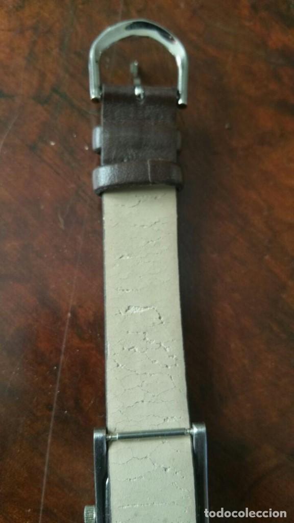 Vintage: RELOJ QUARTZ FUNCIONANDO MUJER SIN MARCA - Foto 4