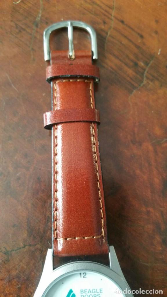 Vintage: RELOJ QUARTZ FUNCIONANDO BEAGLE DOORS - Foto 3
