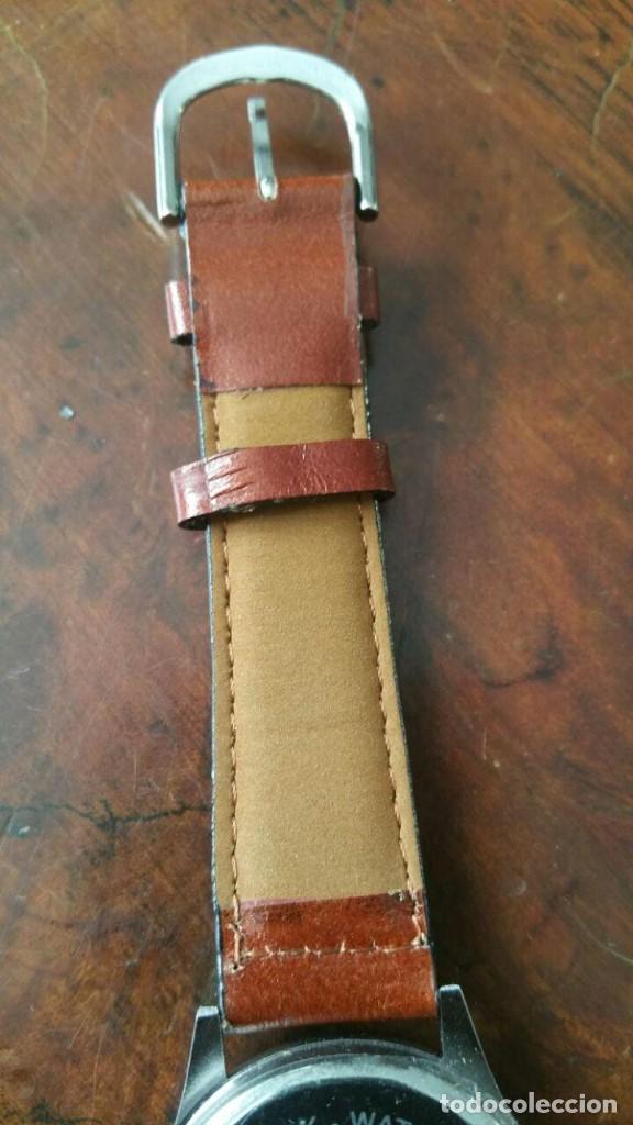 Vintage: RELOJ QUARTZ FUNCIONANDO BEAGLE DOORS - Foto 4