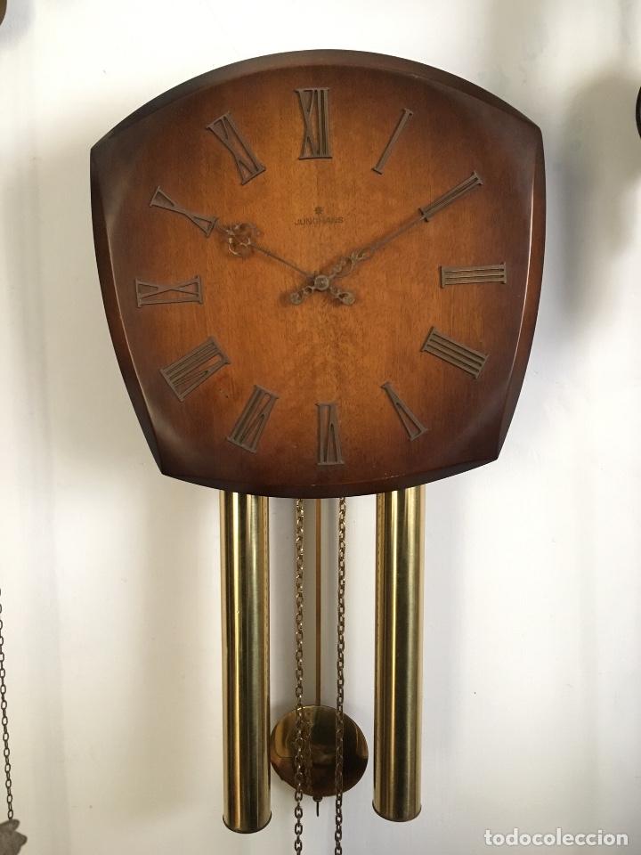 Vintage: Reloj de pared de los a&ntilde;os 60 - Foto 1