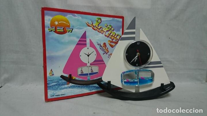 Vintage: RELOJ DE SOBREMESA CON FORMA DE TABLA DE SURF - Foto 1
