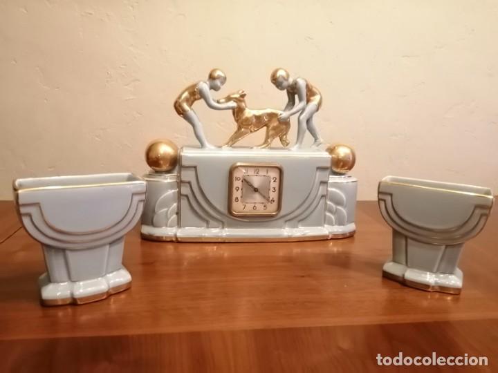 Vintage: Reloj de porcelana y bronce. - Foto 24