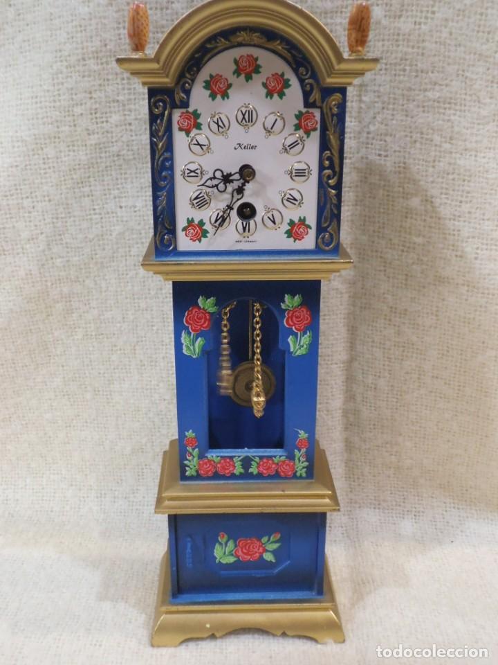 Vintage: RELOJ-CARRILL&Oacute;N cuerda (26cm) azul - Foto 1