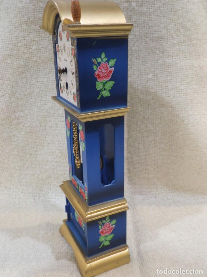 Vintage: RELOJ-CARRILL&Oacute;N cuerda (26cm) azul - Foto 2