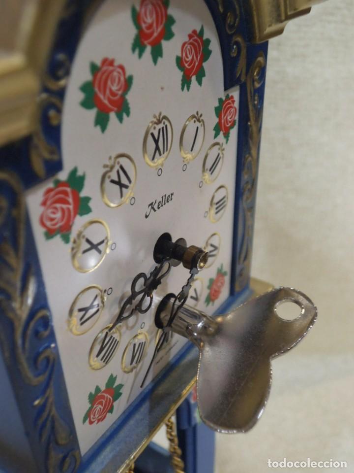 Vintage: RELOJ-CARRILL&Oacute;N cuerda (26cm) azul - Foto 4