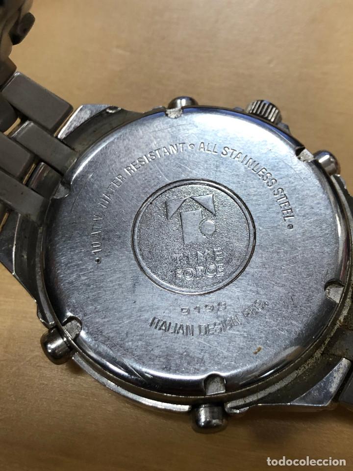 Vintage: Reloj de pulsera con pilas, Time force, funciona. - Foto 6