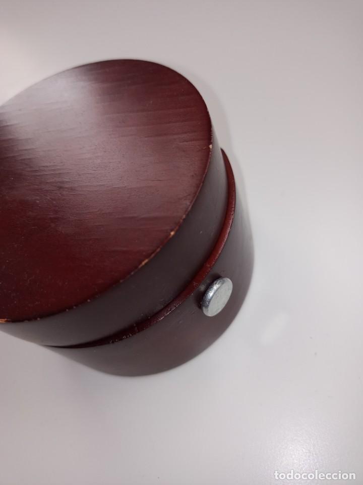 Vintage: Reloj basculante en caja de madera - Foto 10