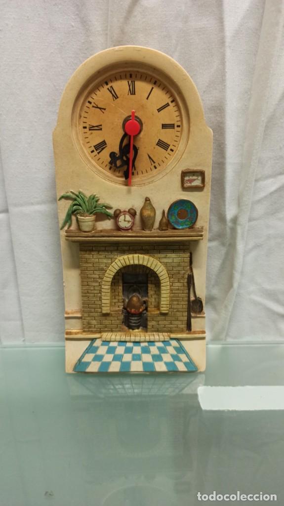 Vintage: RELOJ VINTAGE EN RELIEVE - Foto 3