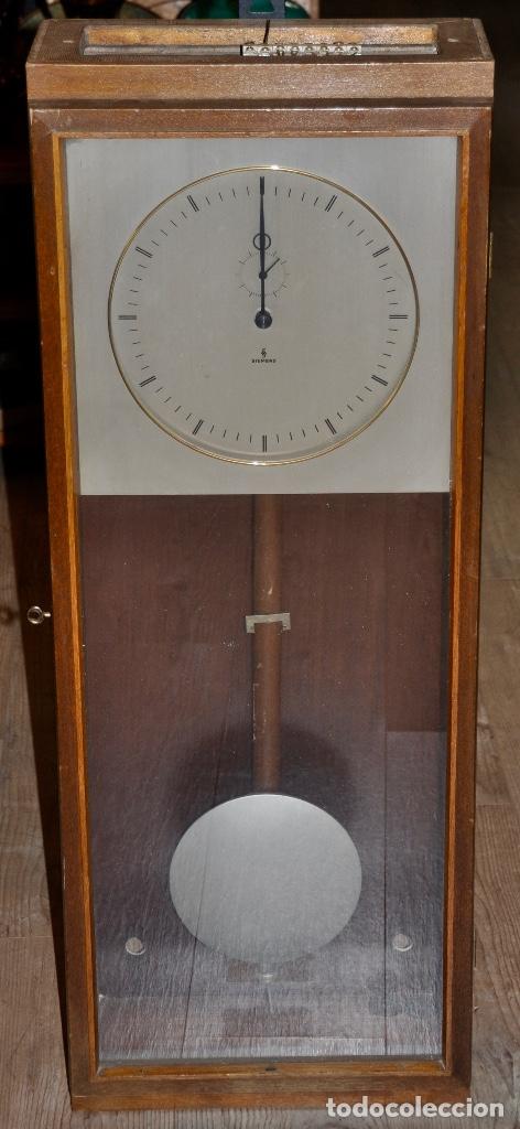 Vintage: Reloj el&eacute;ctrico Siemens - Foto 2