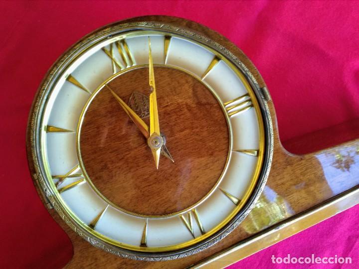 Vintage: Reloj antiguo de sobremesa - Foto 6