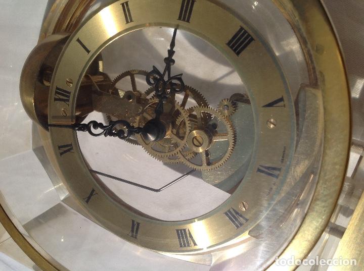 Vintage: Reloj alem&aacute;n de sobremesa - Foto 2
