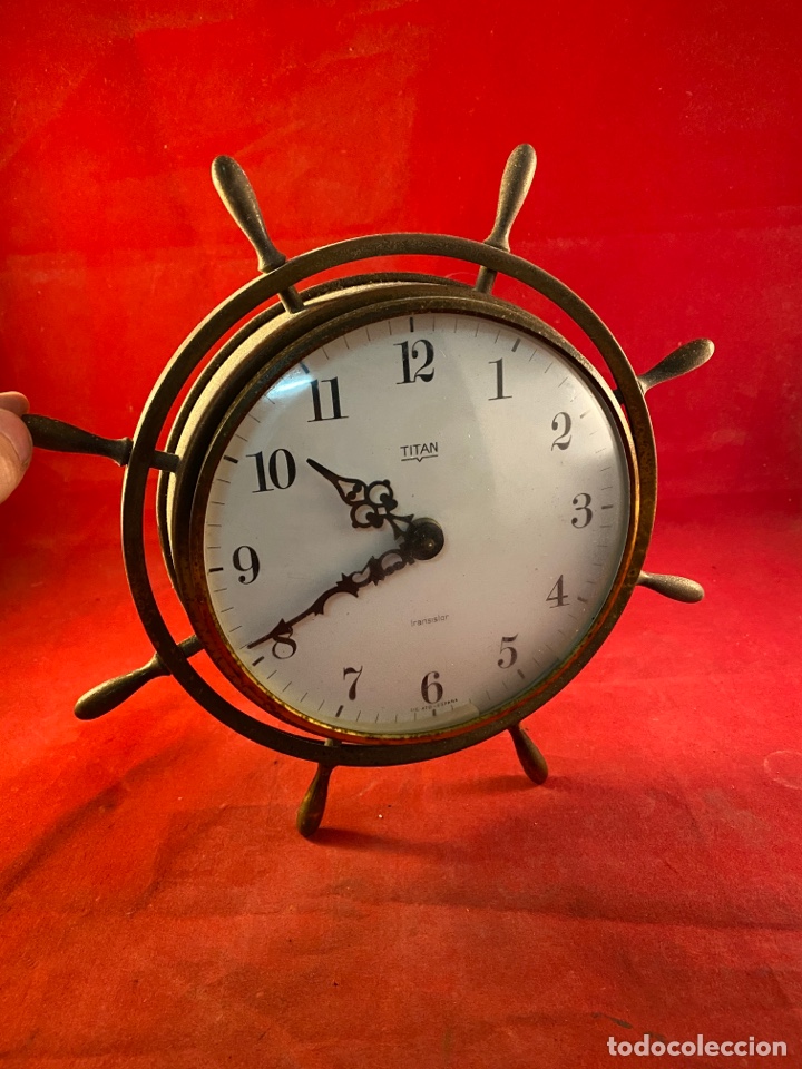 Vintage: Reloj TITAN con forma de tim&oacute;n - Foto 1