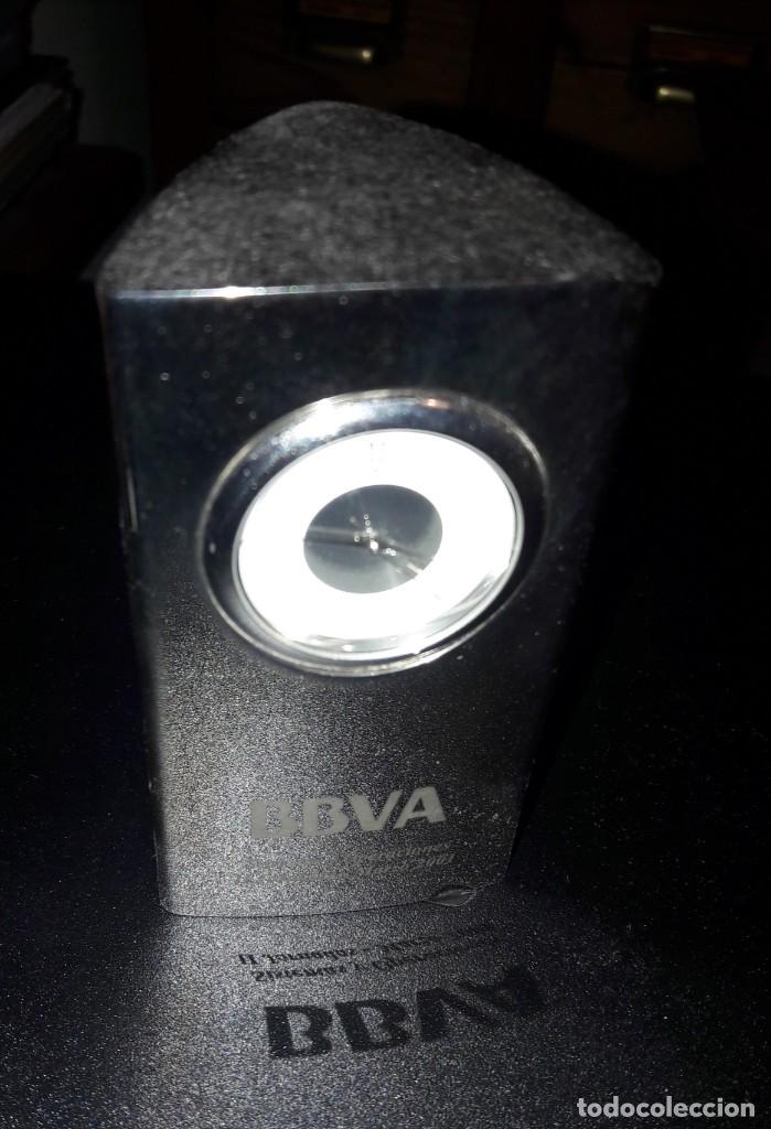 Vintage: reloj de mesa. - Foto 2