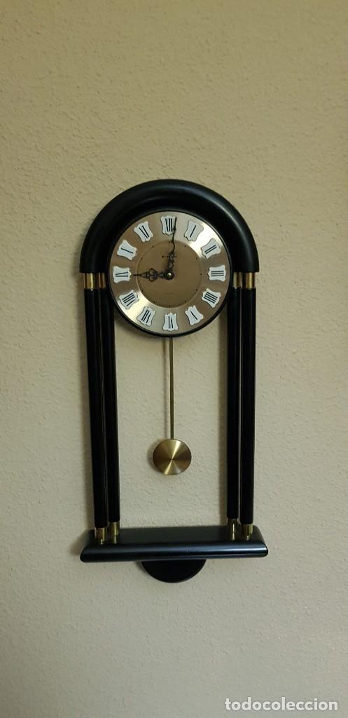 Vintage: Reloj de pared Junghans Quartz Carrill&oacute;n - Foto 3