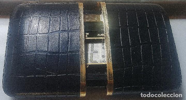 Vintage: Reloj sobre mesa con avisador - Foto 3