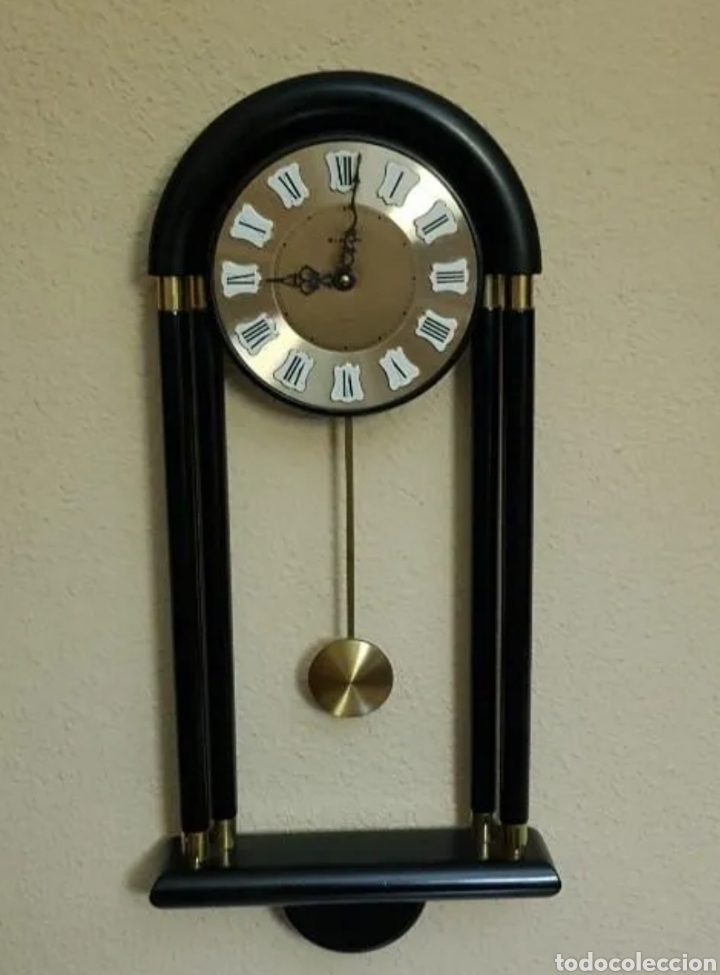 Vintage: Reloj de pared Junghans Quartz Carrill&oacute;n - Foto 1