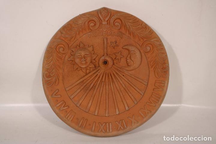 Vintage: reloj de sol - Foto 2