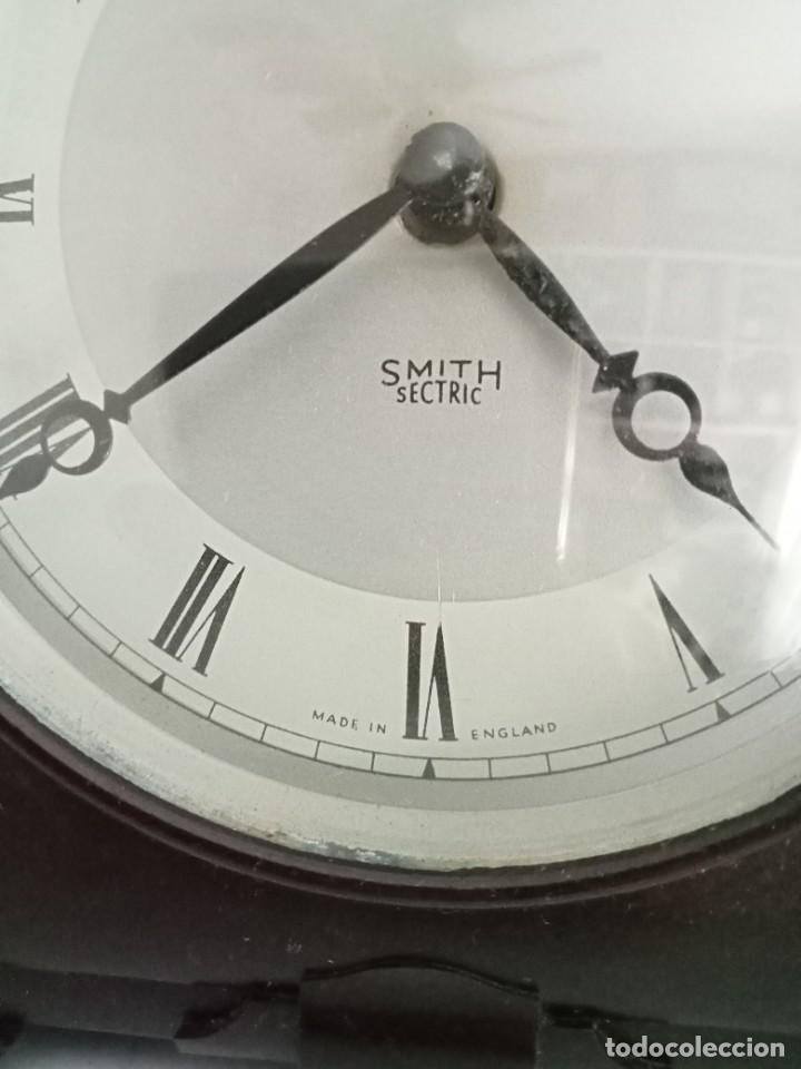 Antigüo reloj de fichar Lambert