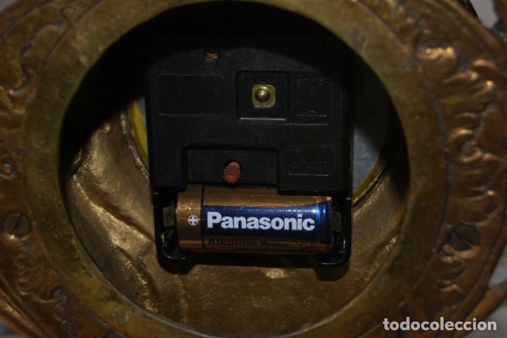 Vintage: ANTIGUO RELOJ DE SOBREMESA - BRONCE - FUNCIONANDO - Foto 7