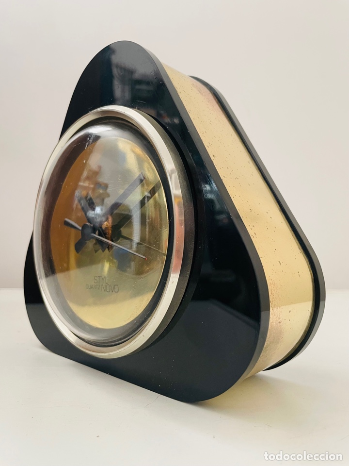 Vintage: Styl Novo Quartz Clock Design - Foto 6