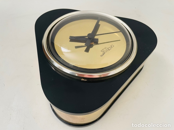 Vintage: Styl Novo Quartz Clock Design - Foto 10