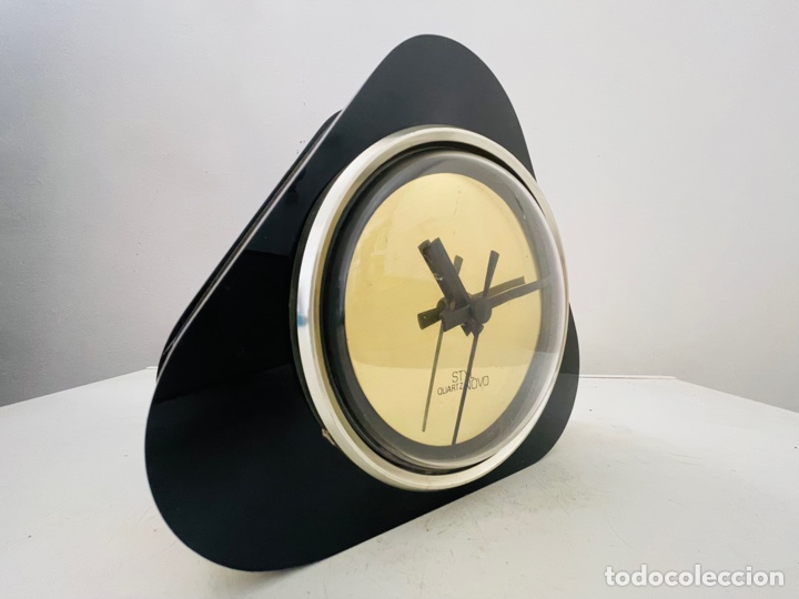 Vintage: Styl Novo Quartz Clock Design - Foto 14