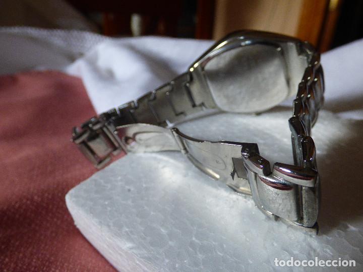 Vintage: Reloj vintage,de pilas. - Foto 3
