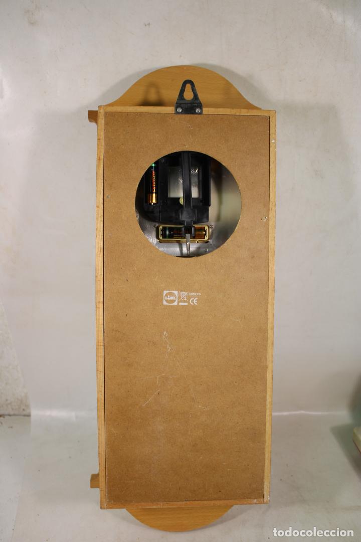Vintage: reloj esqueleto de pared quartz - Foto 2